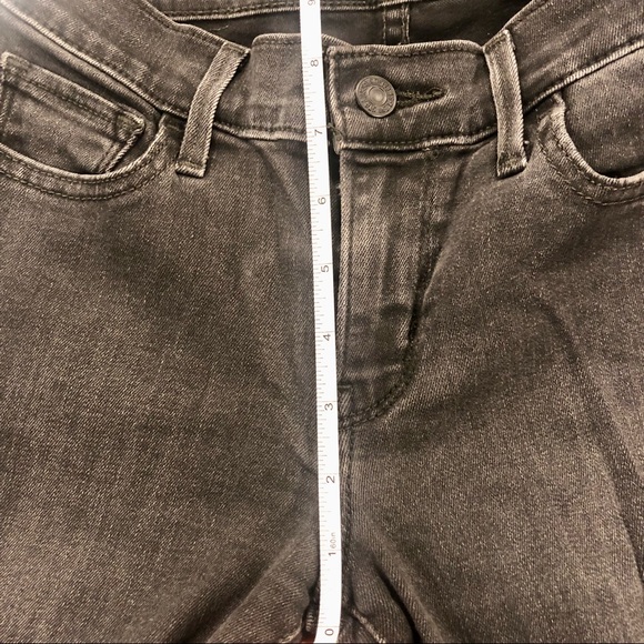 EUC Levi’s 710 Super Skinny Ankle Jean - Picture 5 of 7